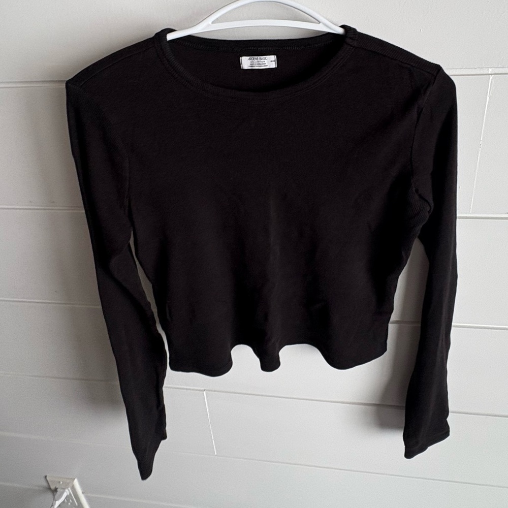 Ardene Black Ribbed Crewneck Long Sleeve Crop Top